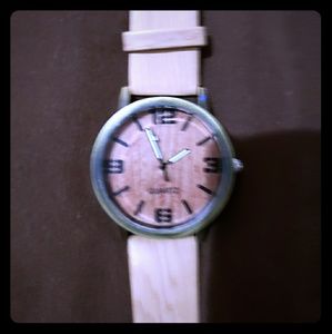 Elegant watch
